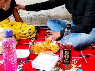 Indisches Girl hat harten Analsex mit Bruder