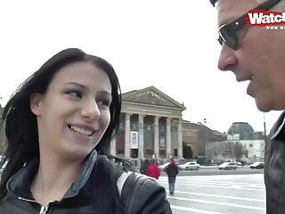 Fick Date im Urlaub - geile Schlampe kommt zum Fremdfick